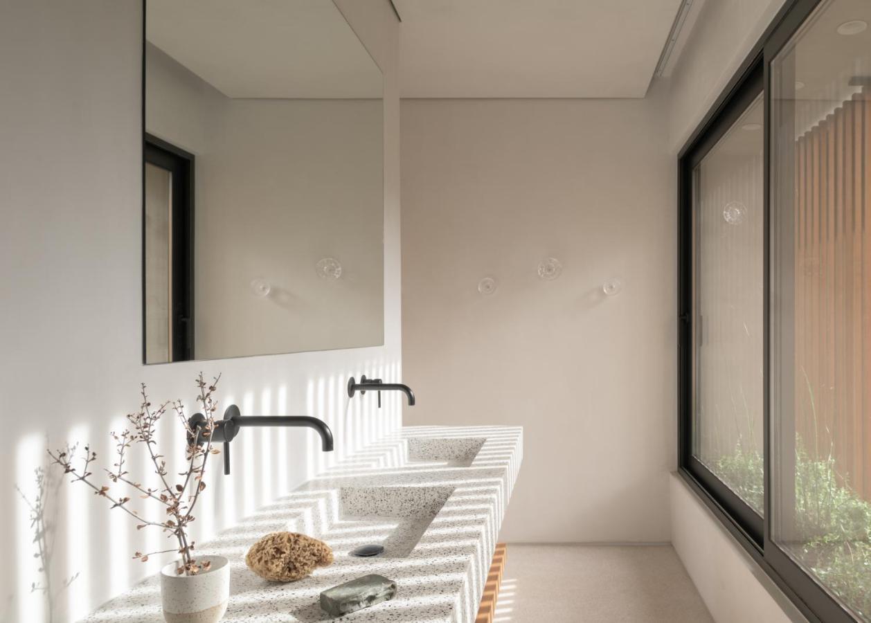 Steni Vala Alonissos Ilya Botanic Suites מראה חיצוני תמונה